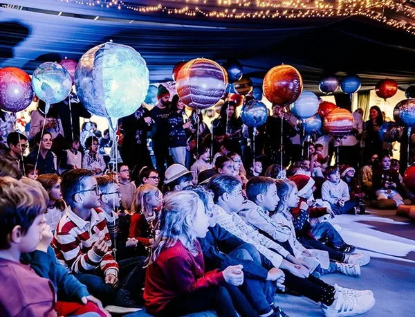 Arbre de noel Thales agence evenementielle Toulouse 10