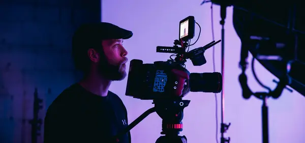Logo rubrique audio video 0