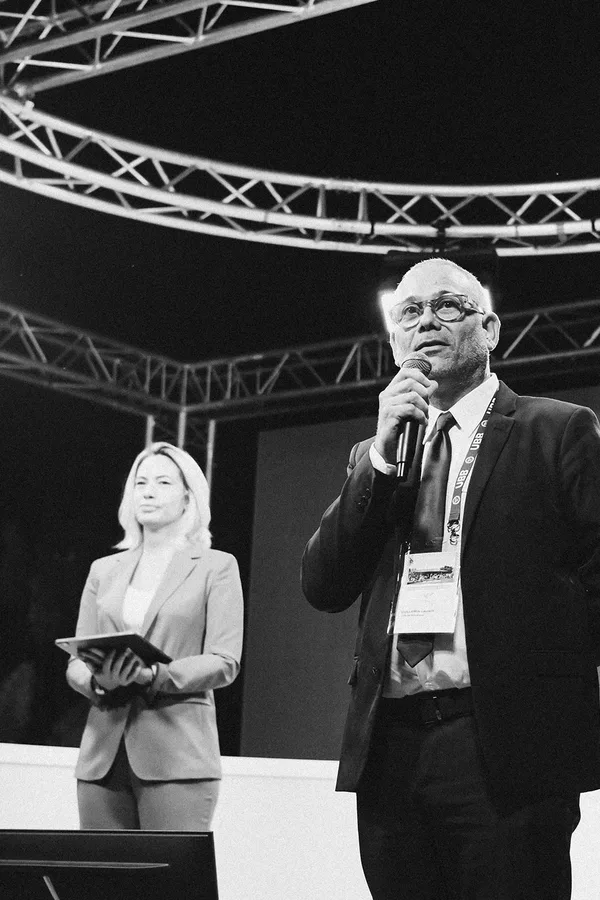 Soiree anniversaire BE VIVIEN agence evenementielle 9