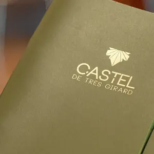 Castel de Tres Girard 0
